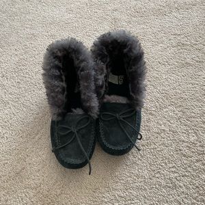 Ugg slippers